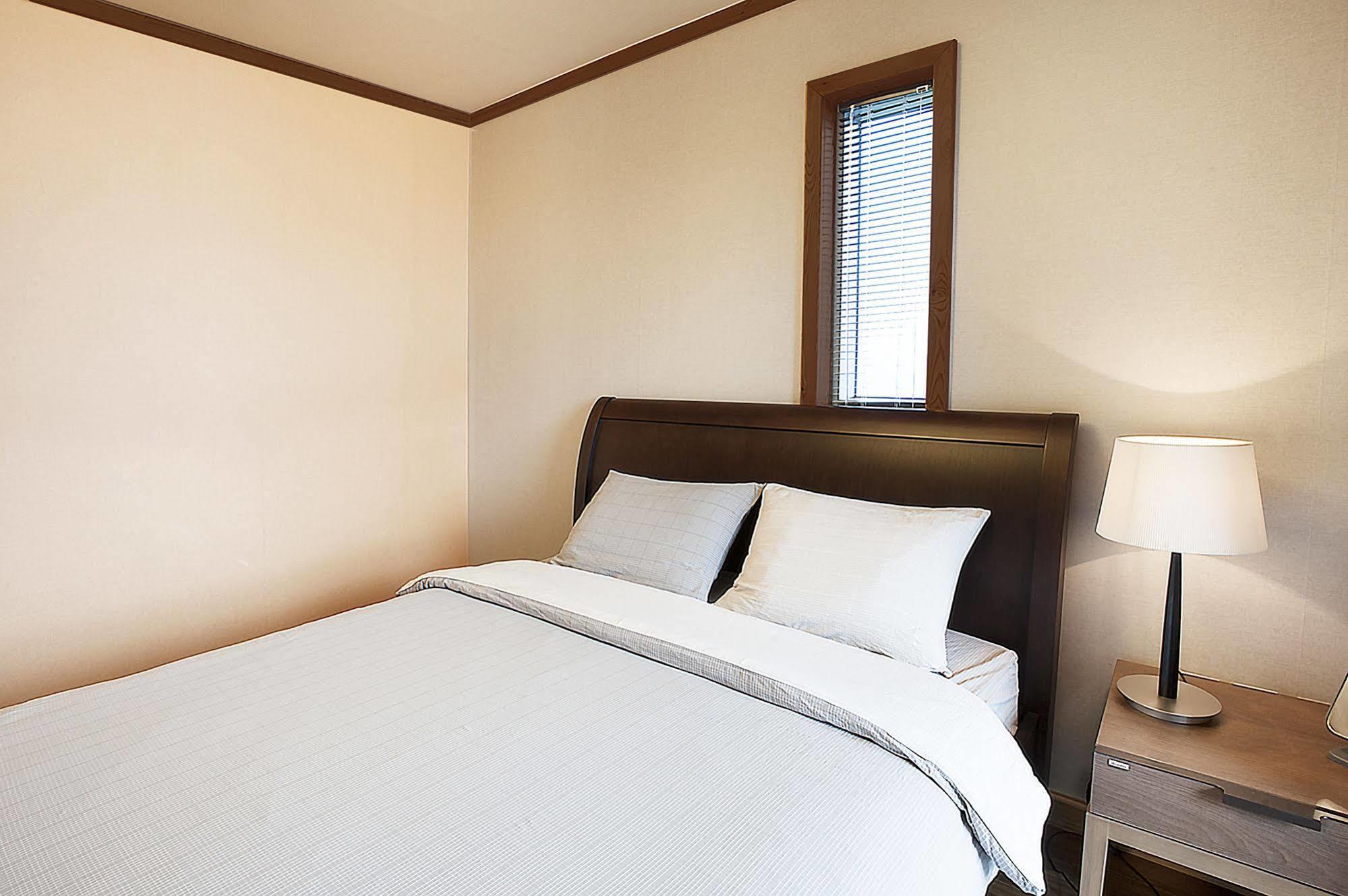 Jeju Eco Suites Seogwipo Eksteriør billede